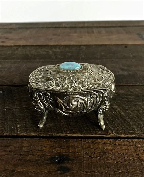 Vintage Silver Toned Metal Box Trinket Jewellery Storage Lid